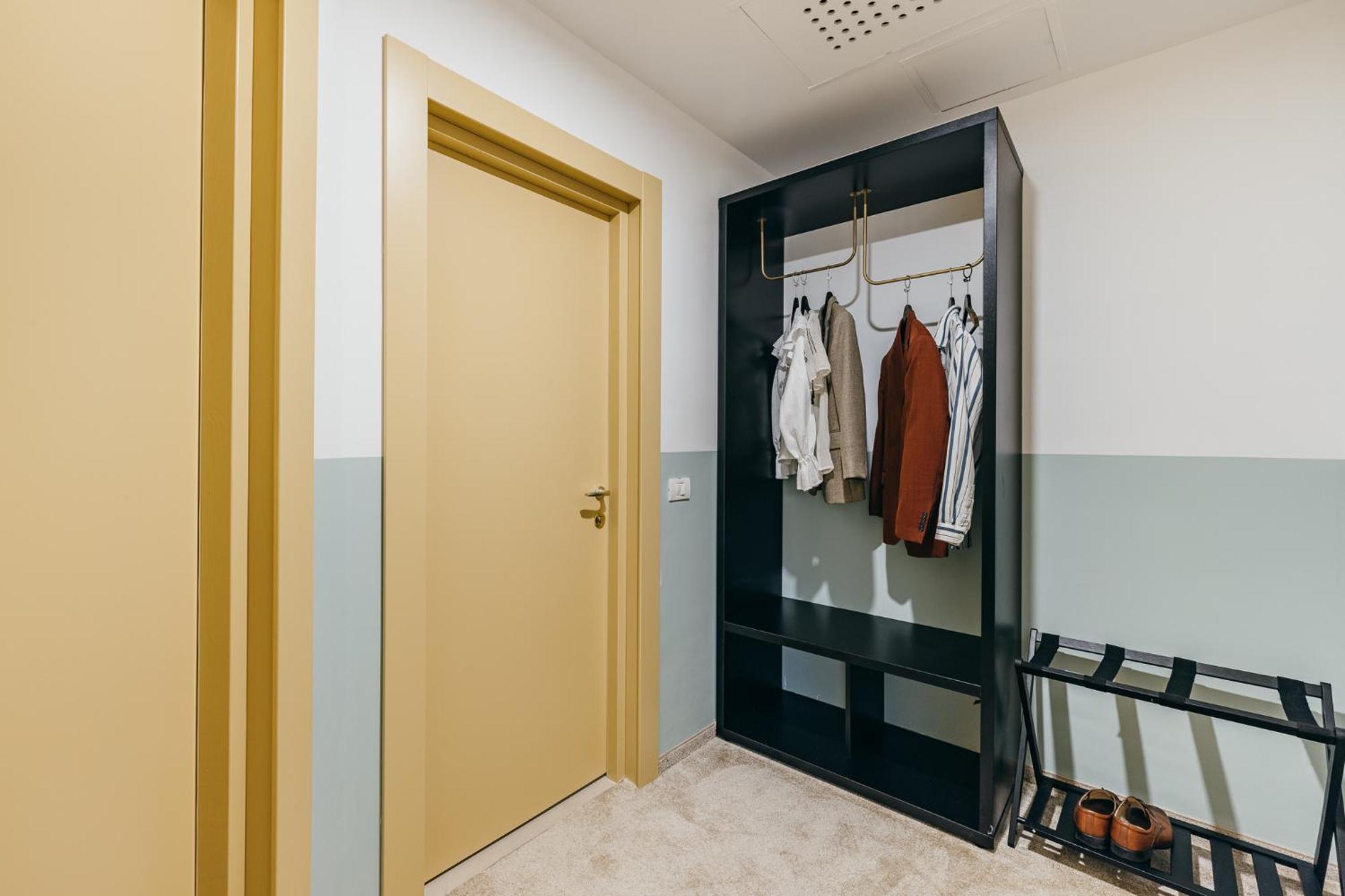 Hotel Agora Mures Targu Mures Ngoại thất bức ảnh