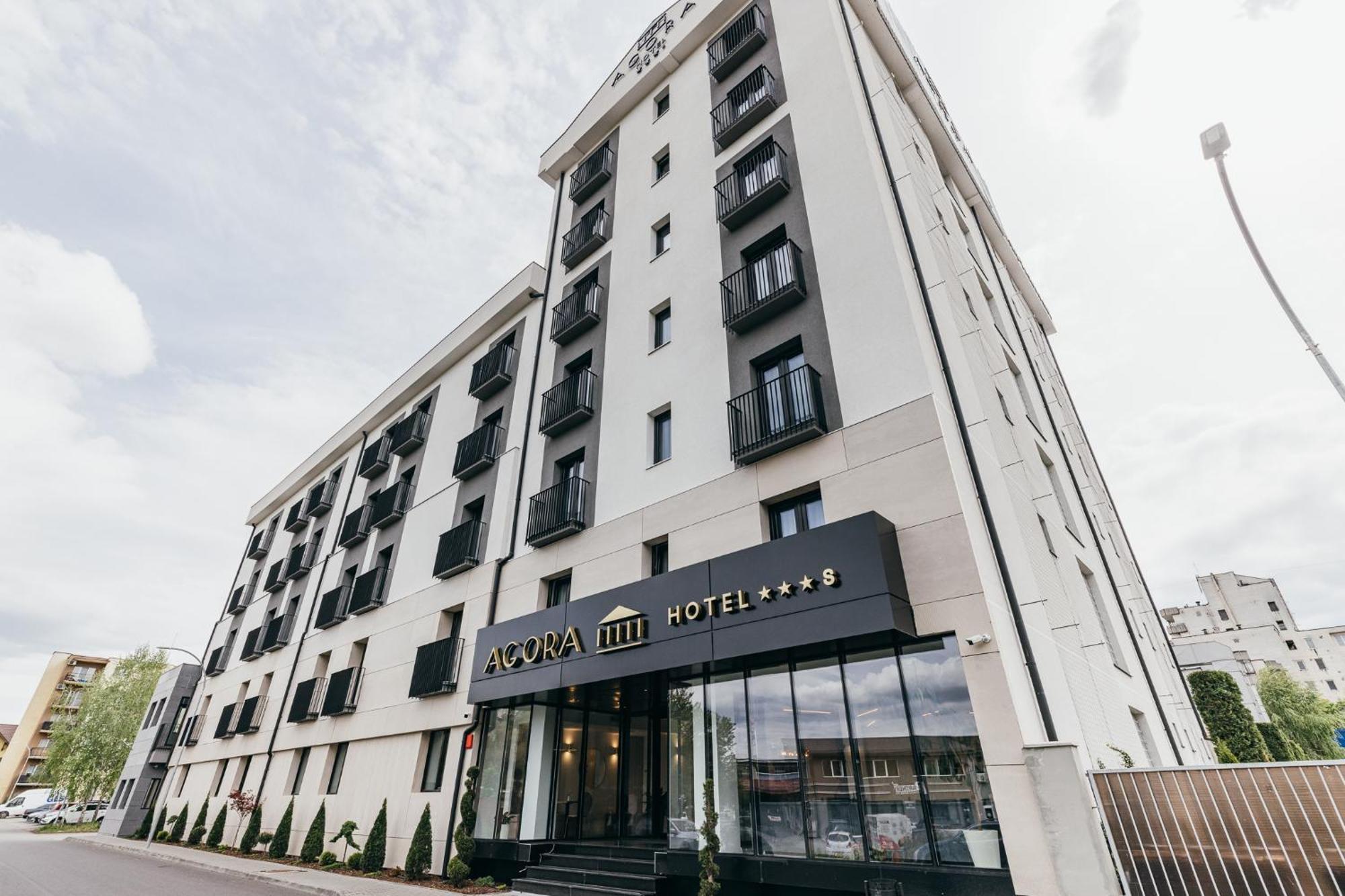 Hotel Agora Mures Targu Mures Ngoại thất bức ảnh