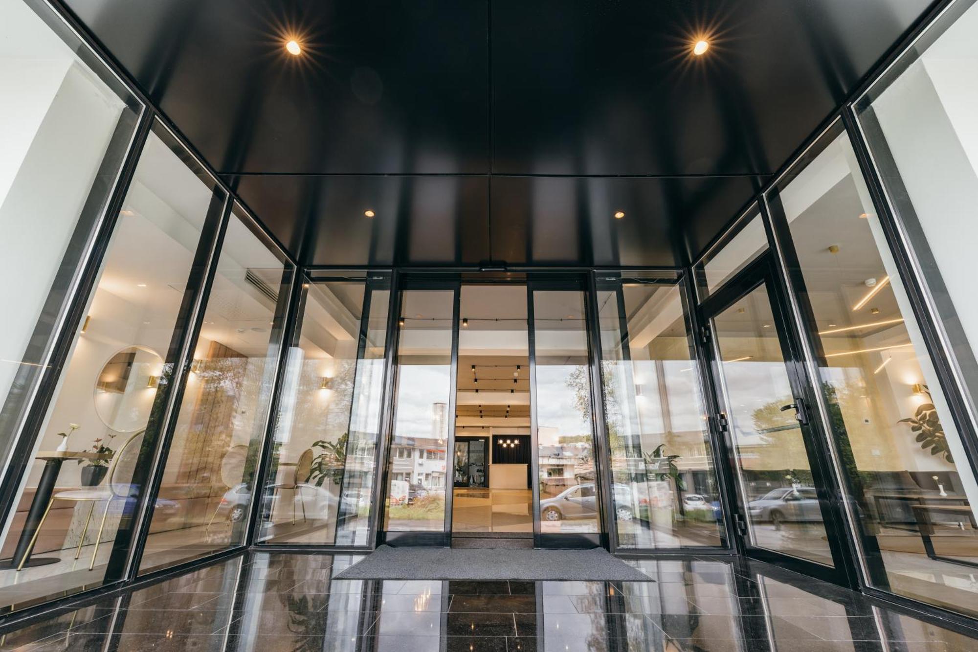 Hotel Agora Mures Targu Mures Ngoại thất bức ảnh