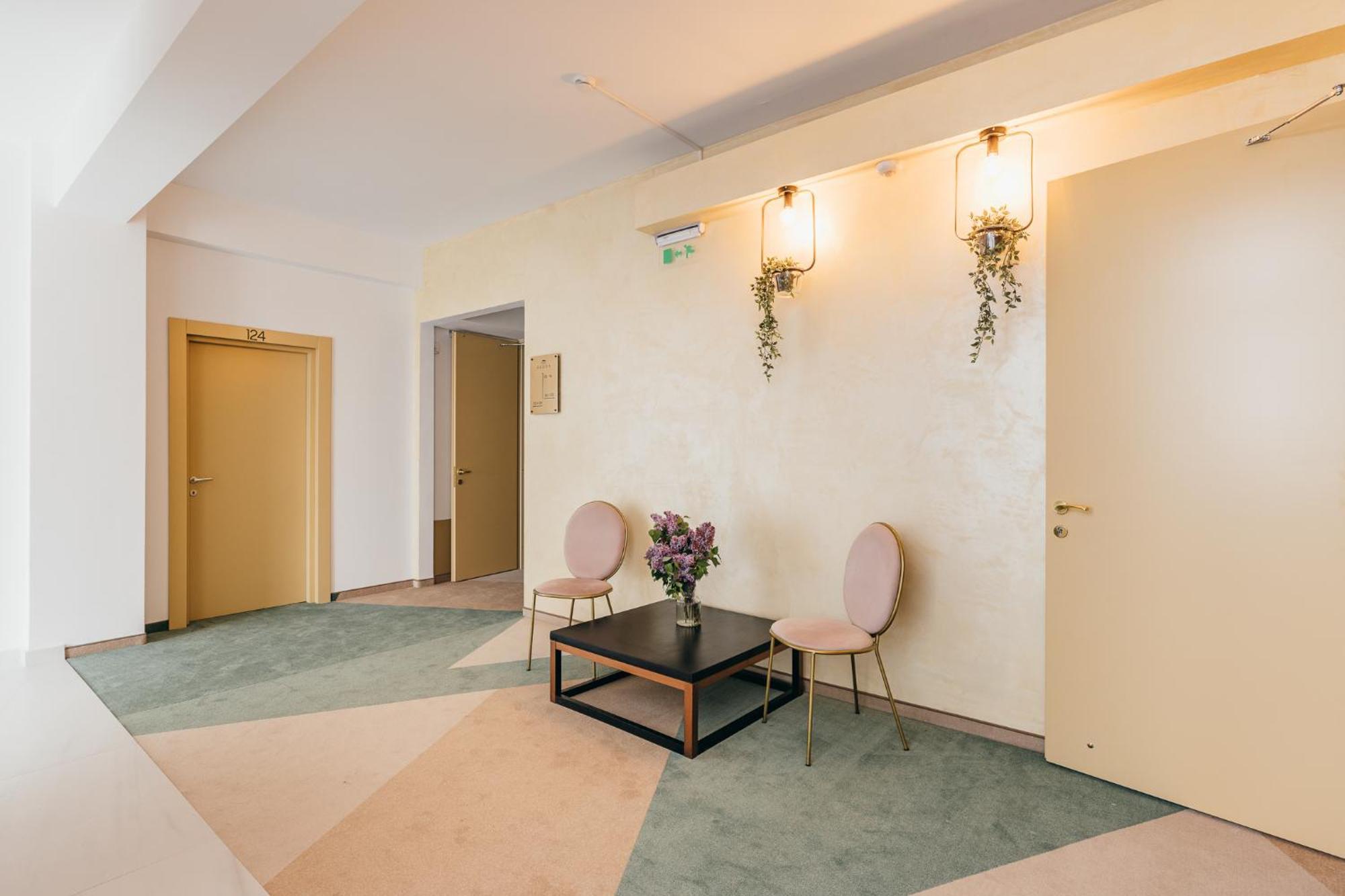 Hotel Agora Mures Targu Mures Ngoại thất bức ảnh