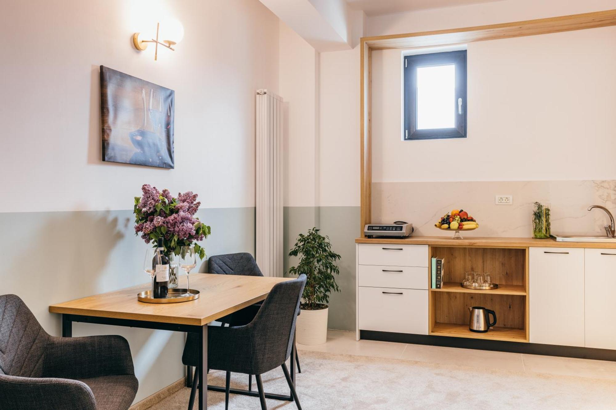 Hotel Agora Mures Targu Mures Ngoại thất bức ảnh